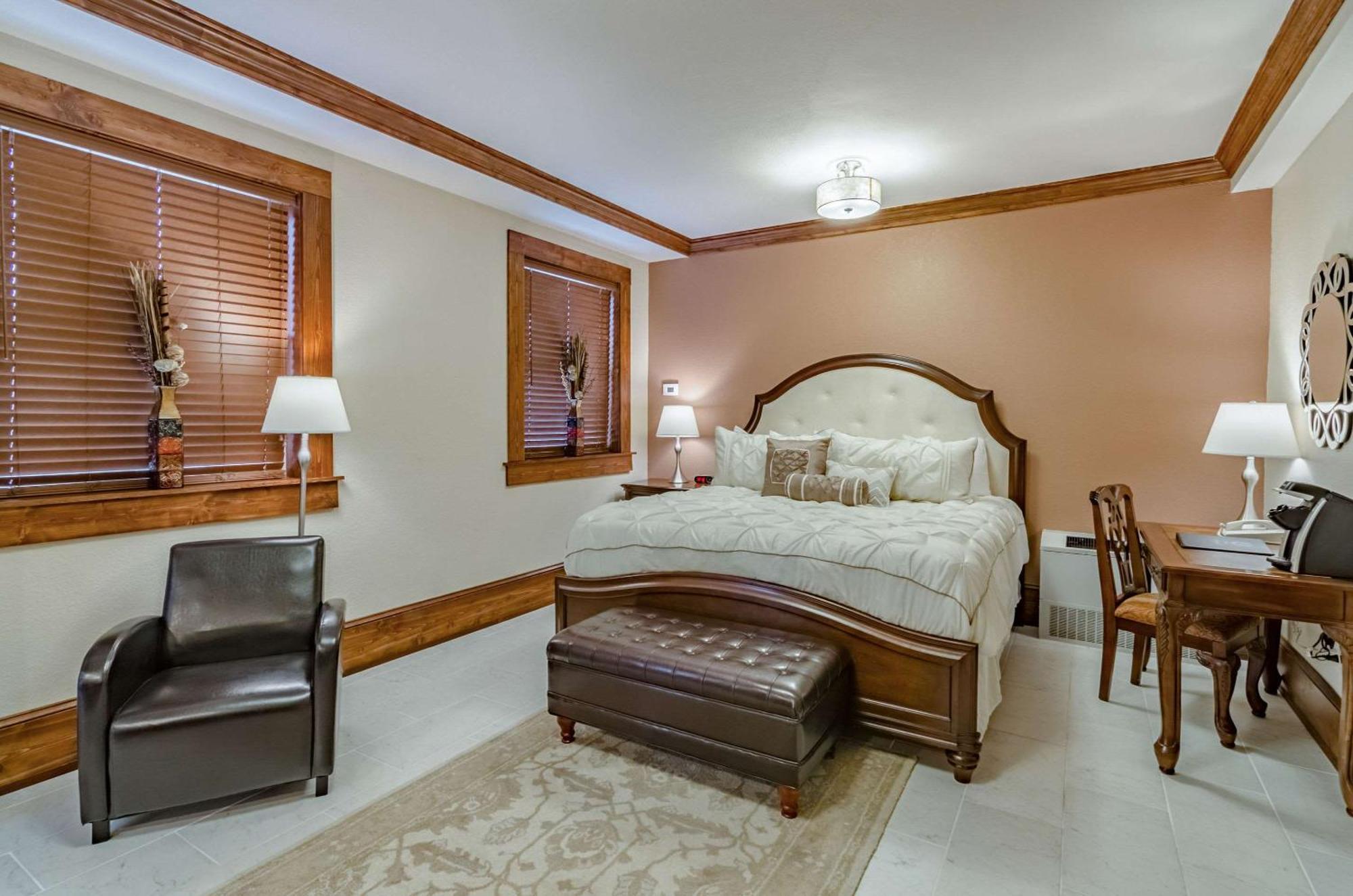 Hotel Bothwell Sedalia Central District, Ascend Hotel Collection Екстериор снимка