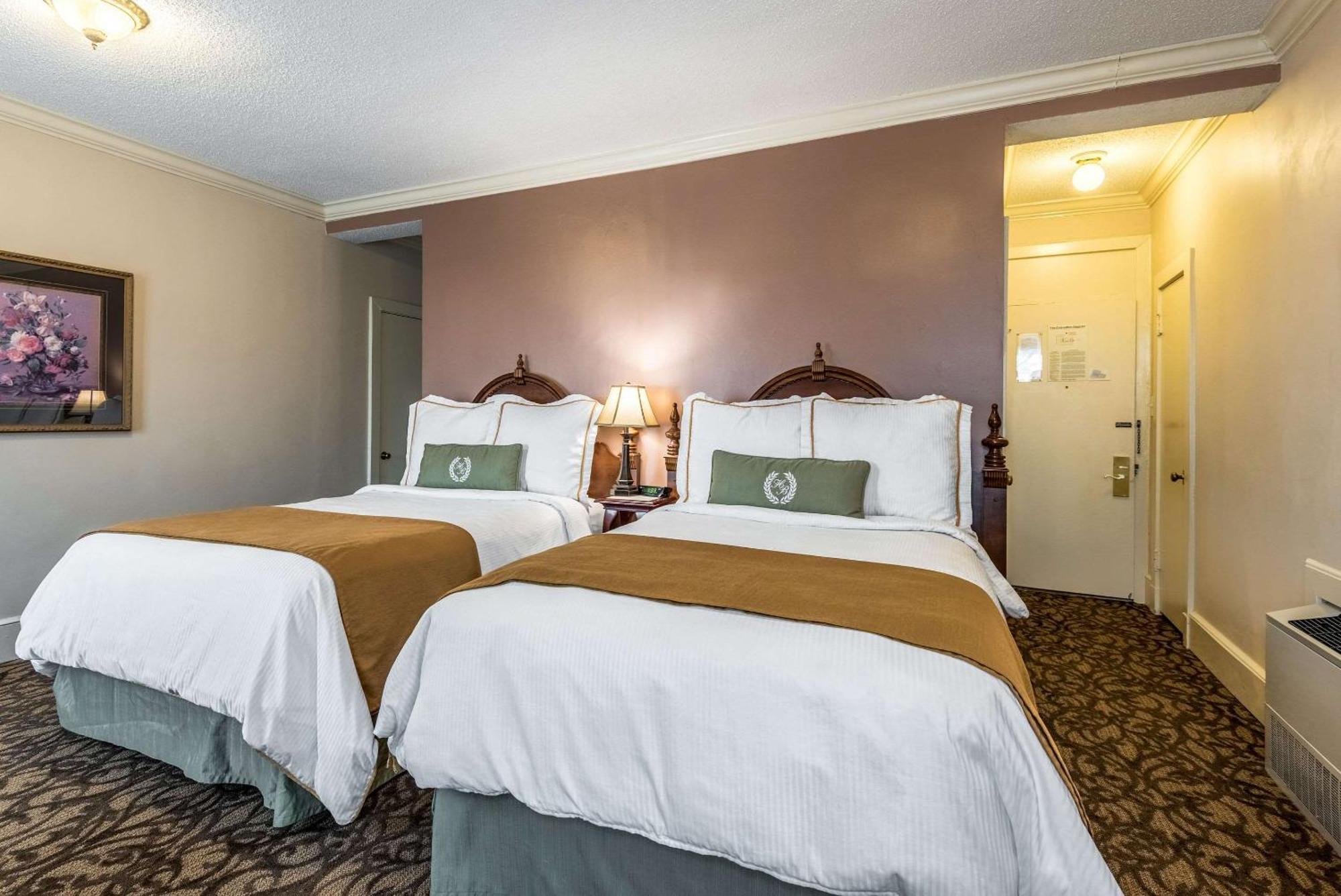 Hotel Bothwell Sedalia Central District, Ascend Hotel Collection Екстериор снимка