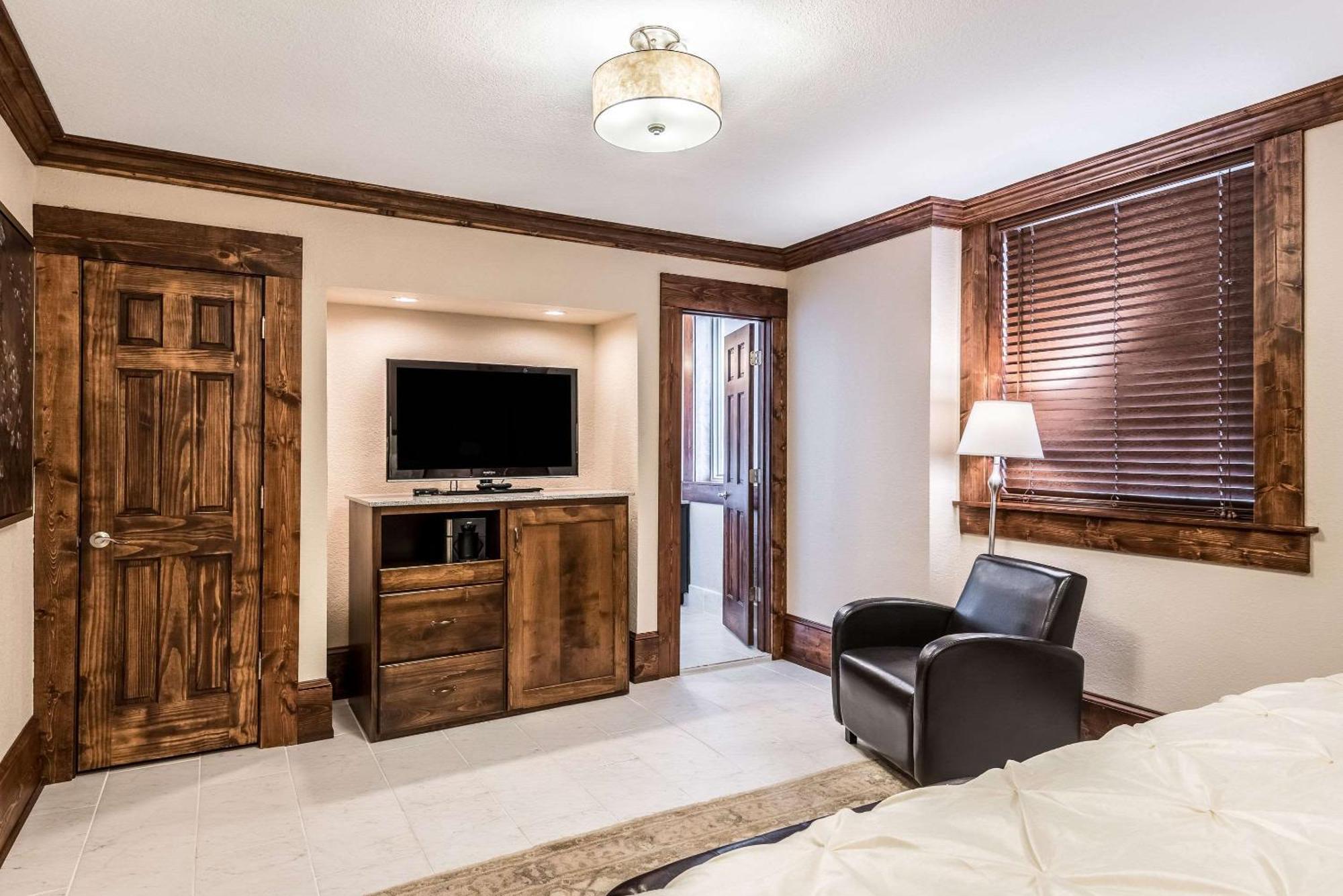 Hotel Bothwell Sedalia Central District, Ascend Hotel Collection Екстериор снимка